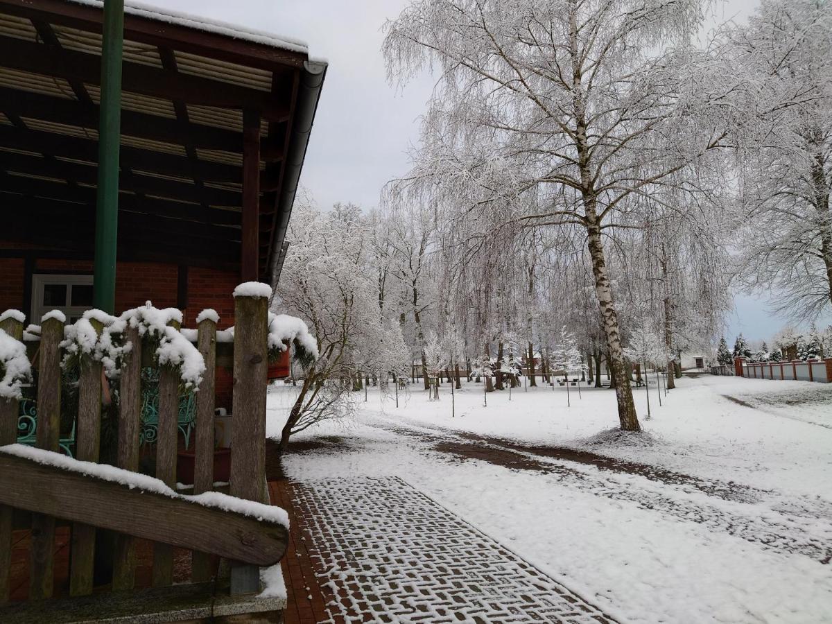 Hotel Schuetzenhaus Lenzen Bagian luar foto