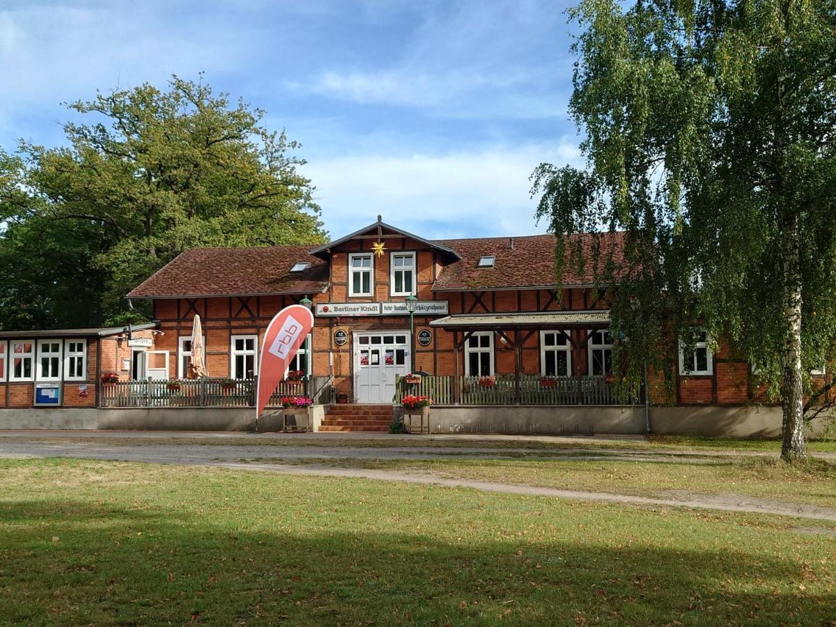 Hotel Schuetzenhaus Lenzen Bagian luar foto